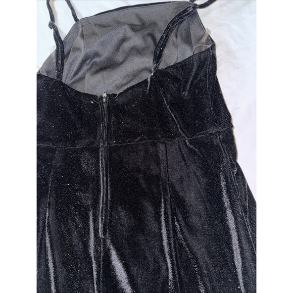 Women's Black Front Slit Bodycon Dress Size 7 Y2K Sequins Whimsygoth - Picture 7 of 8